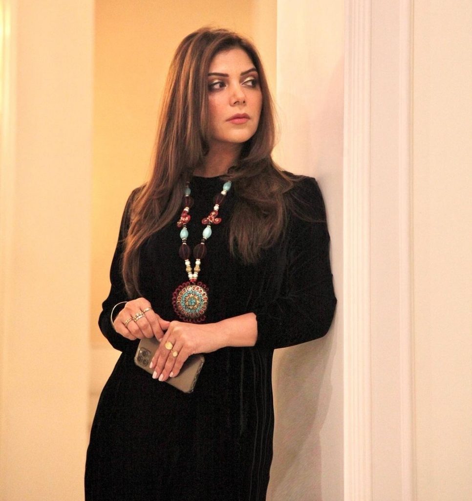 Hadiqa Kiani's Mother Passed Away