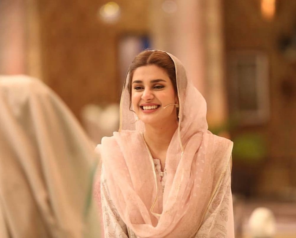 Kubra Khan's Pictures from Makkah