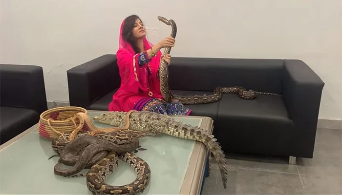 Rabi Pirzada Reveals She Has The Power To Control Wild Animals