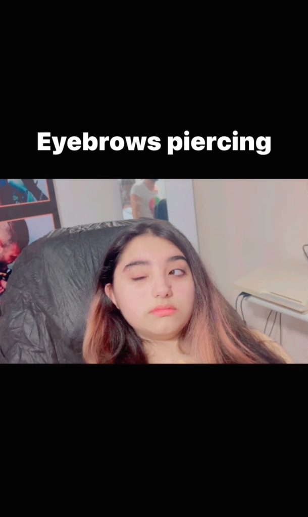 Javeria Saud Daughter Jannat's Eyebrow Piercing Video & Pictures