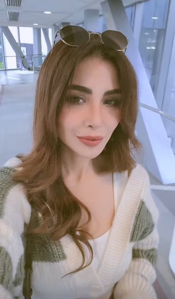 New Western & Modern Clicks of Adorable Sabeeka Imam