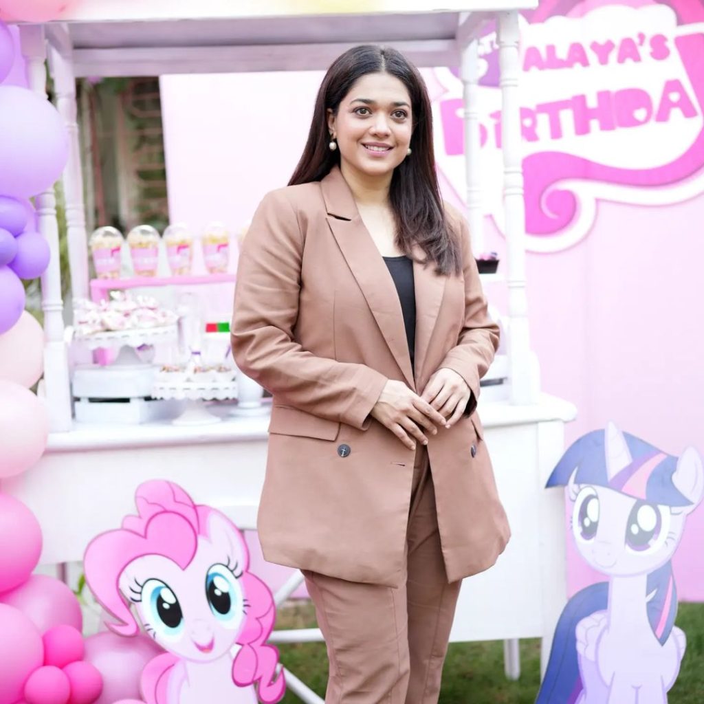 HD Images from Sanam Jung's Daughter Alaya's 6th Birthday