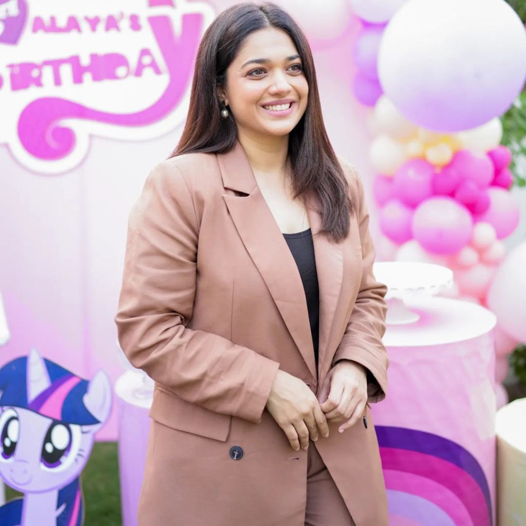 HD Images from Sanam Jung's Daughter Alaya's 6th Birthday