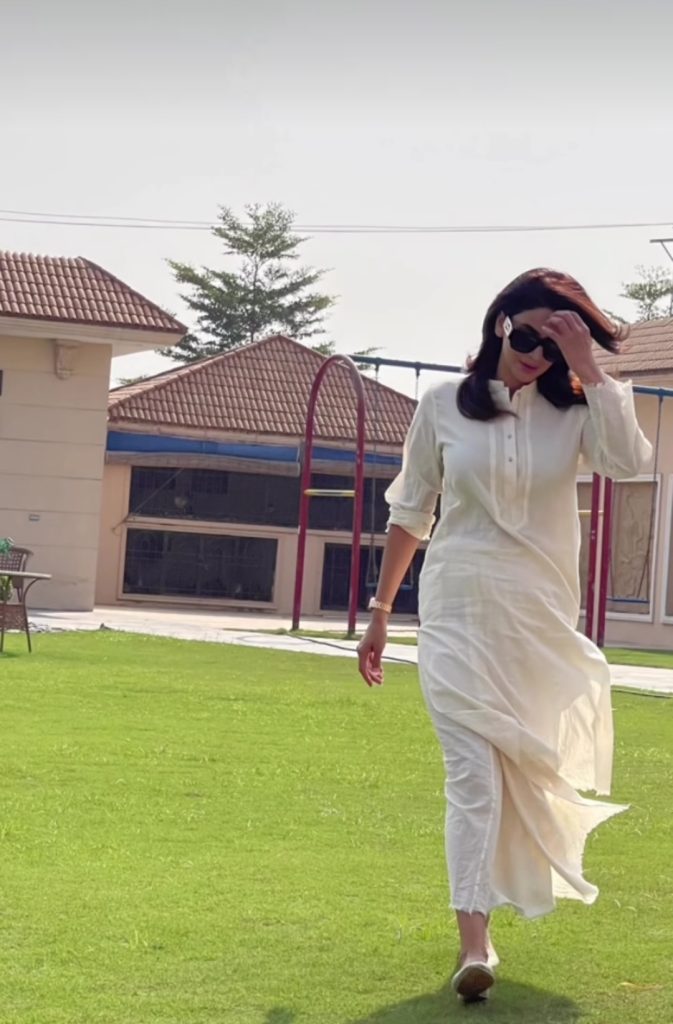 Saba Qamar's Upcoming Web Series Mandi Details