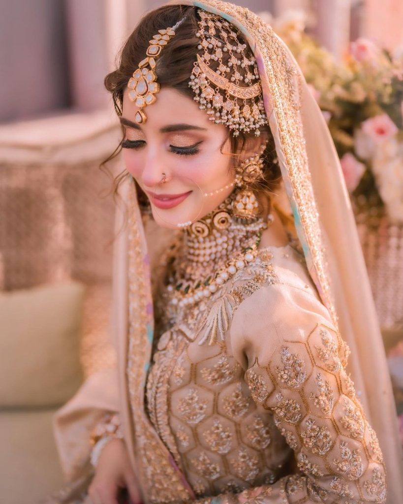 Urwa Hocane Looks Like A Doll In Her Latest Bridal Shoot