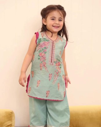 Ayesha Khan shares beautiful memories on daughter's third birthday