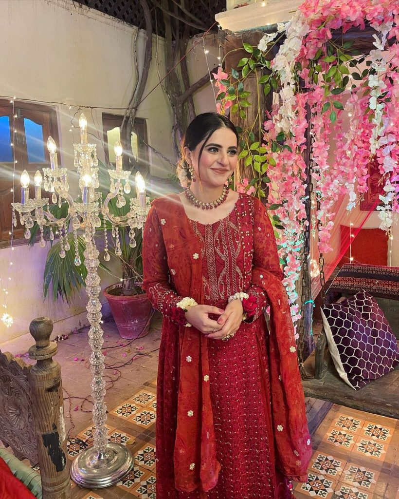 Fatima Effendi Shares Festive Makeup Tutorial For Betiyaan And BTS Pictures