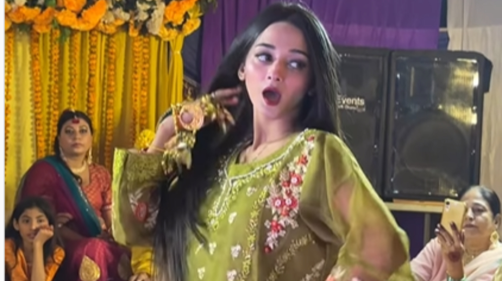 Public Reacts To Mera Dil Yeh Pukare Aaja Girl's Acting