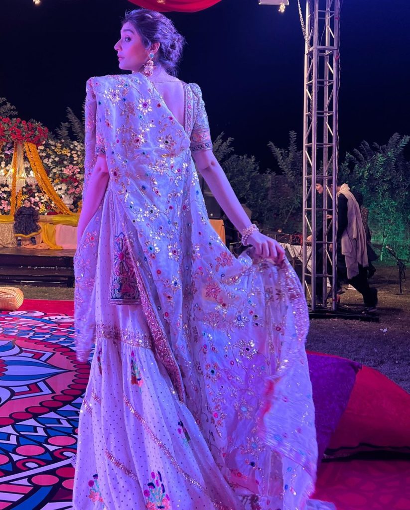 Durefishan Saleem Shines At A Family Wedding