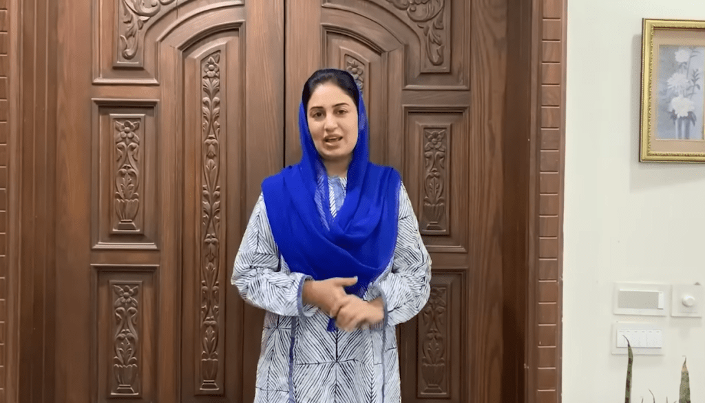 Farah Iqrar ul Hassan Beautiful House Tour from Lahore