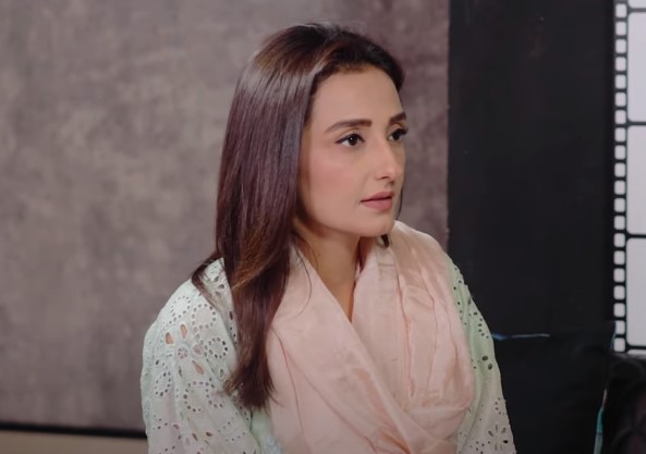 Problems Faced By Momal Sheikh While Growing Up Due To Father's Absence