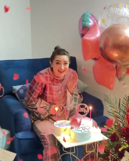 Momina Iqbal Celebrates Her Birthday With Style