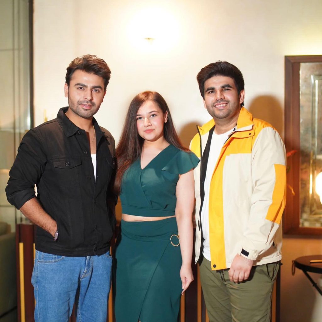 Celebrities Spotted At Momin Ali Munshi's Birthday Dinner