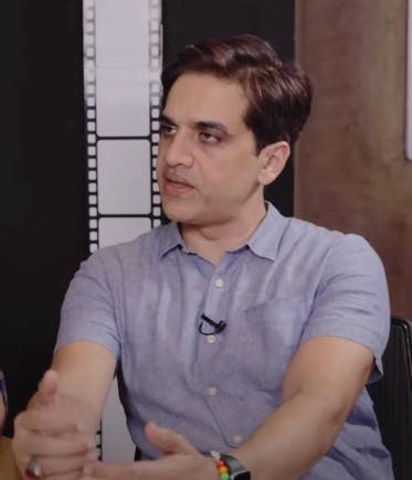 Omair Rana Reveals Untold Truth About Pinjra Script