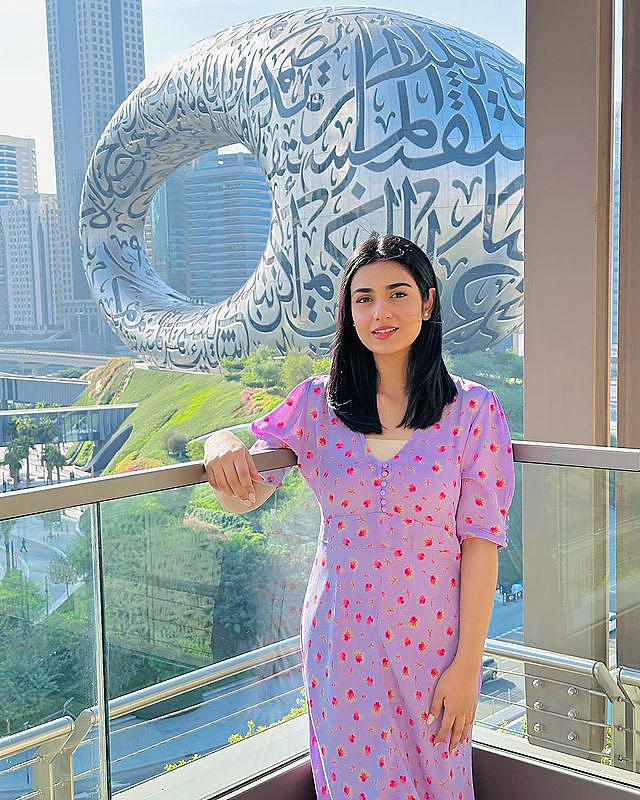 Sarah Khan Shares Adorable Pictures With Family From Dubai's Luxury Hotel