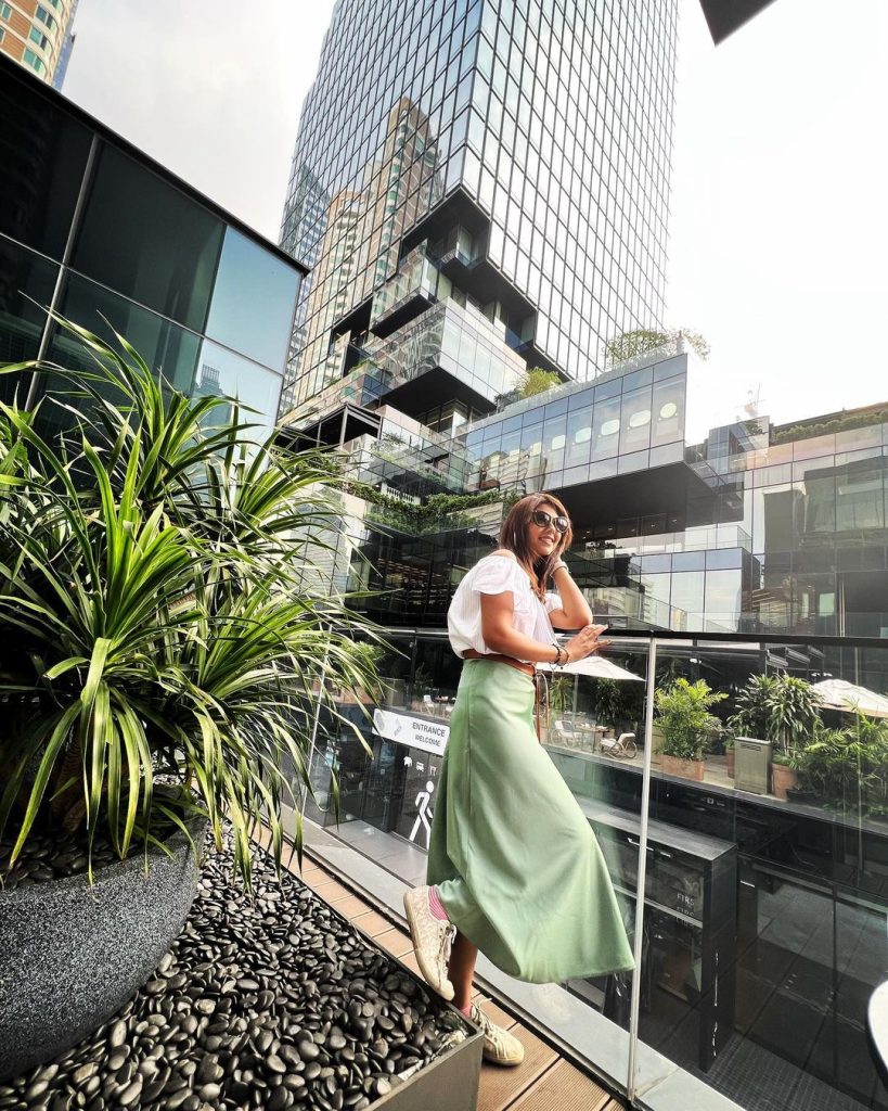 Sunita Marshall Enjoying Off Time In Bangkok