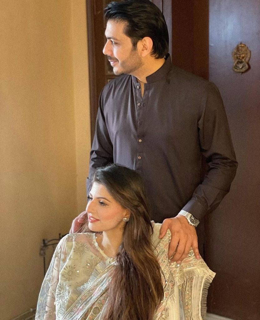 Goher Mumtaz New Pictures With His Wife Anam Goher
