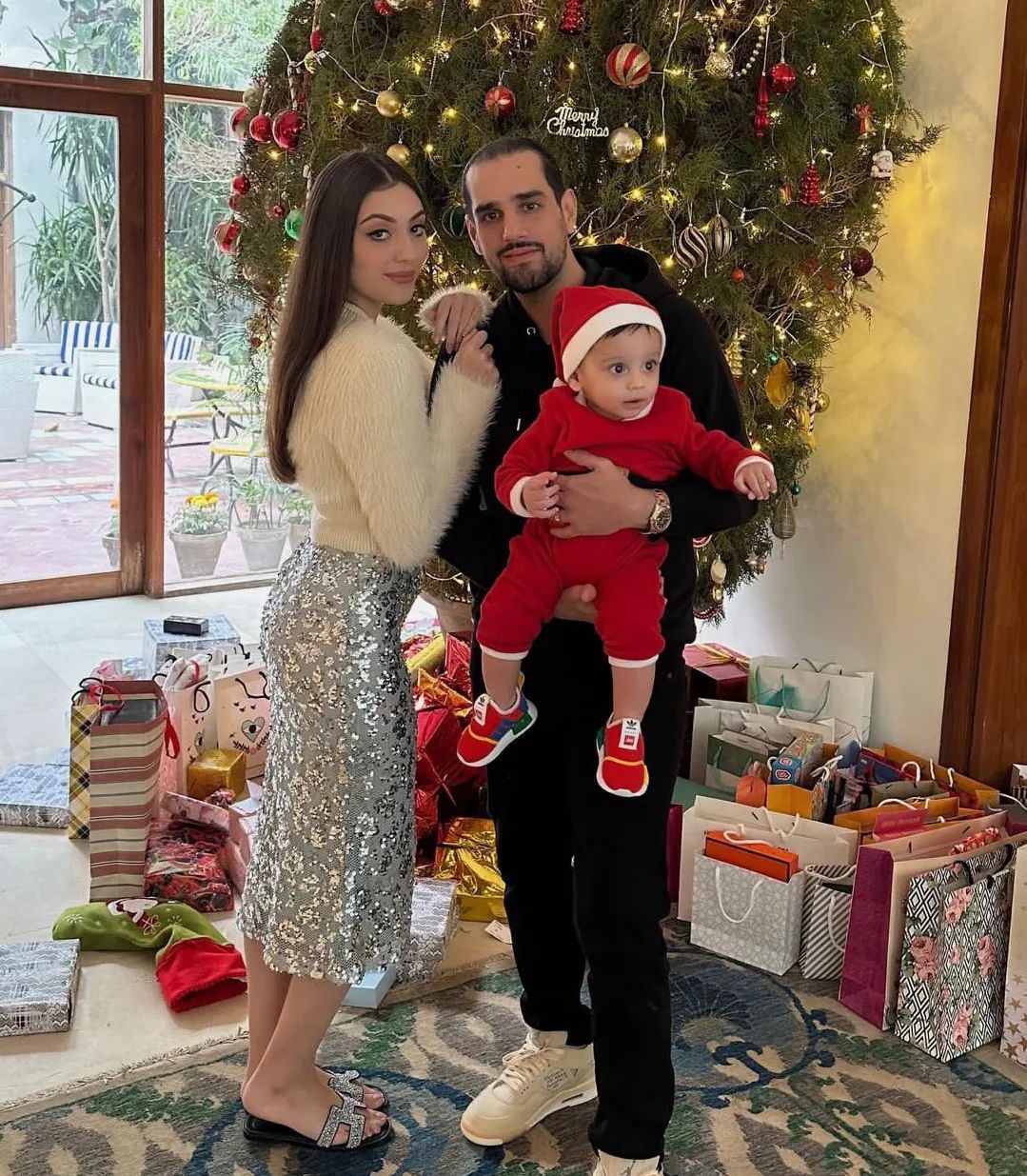 Neha Rajpoot Celebrates Christmas With Husband Shahbaz Taseer | Reviewit.pk