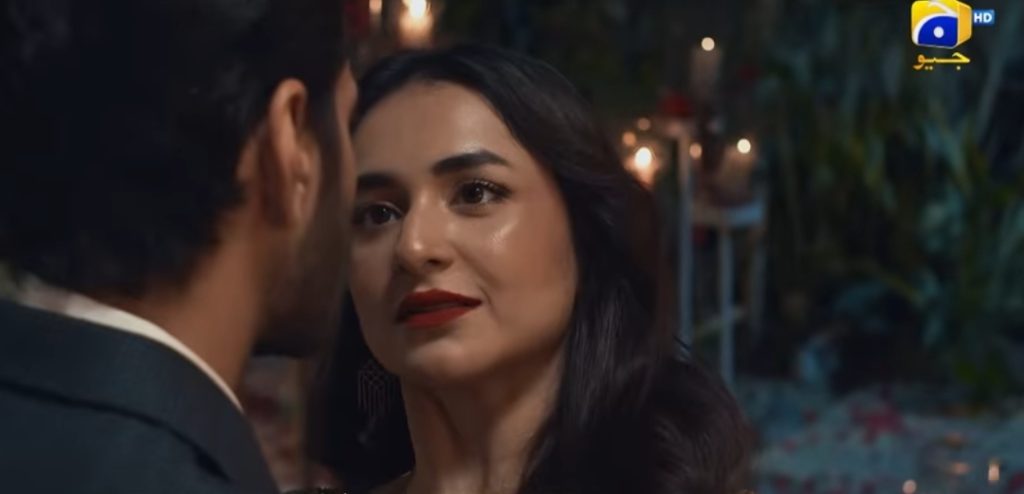 Yumna Zaidi's Heavy Make Up Look in Tere Bin Unapproved By Fans