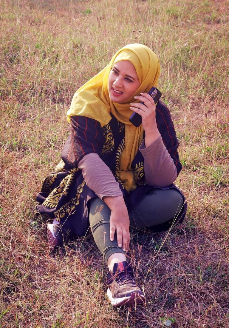 Singer & Actor Arifa Siddiqui's Current Lifestyle | Reviewit.pk