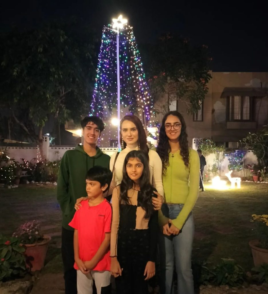 Pakistani Celebrities Celebrate Christmas