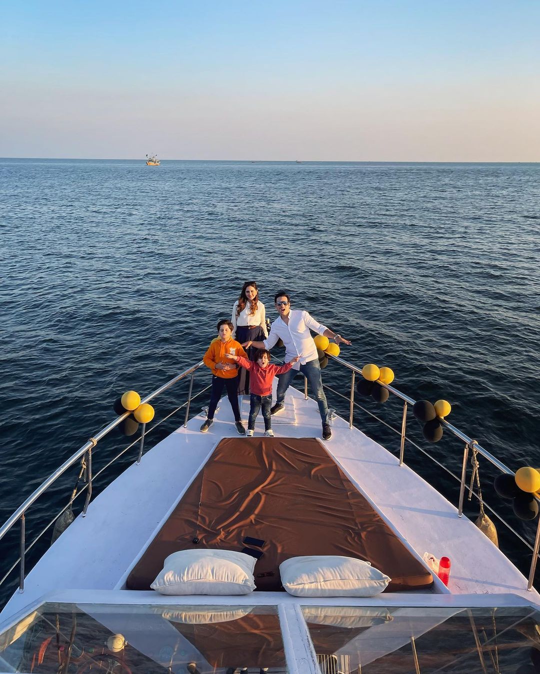 Fatima Effendi And Kanwar Arsalan Celebrate 10 Years Of Marriage