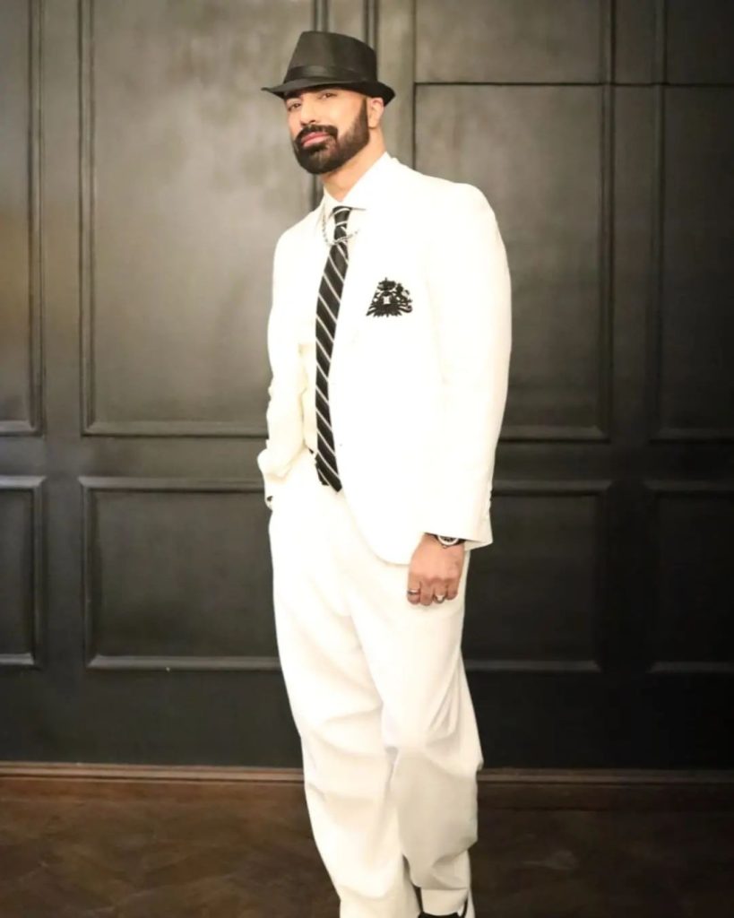 HSY Throws 20s Themed Star-Studded Year End Party