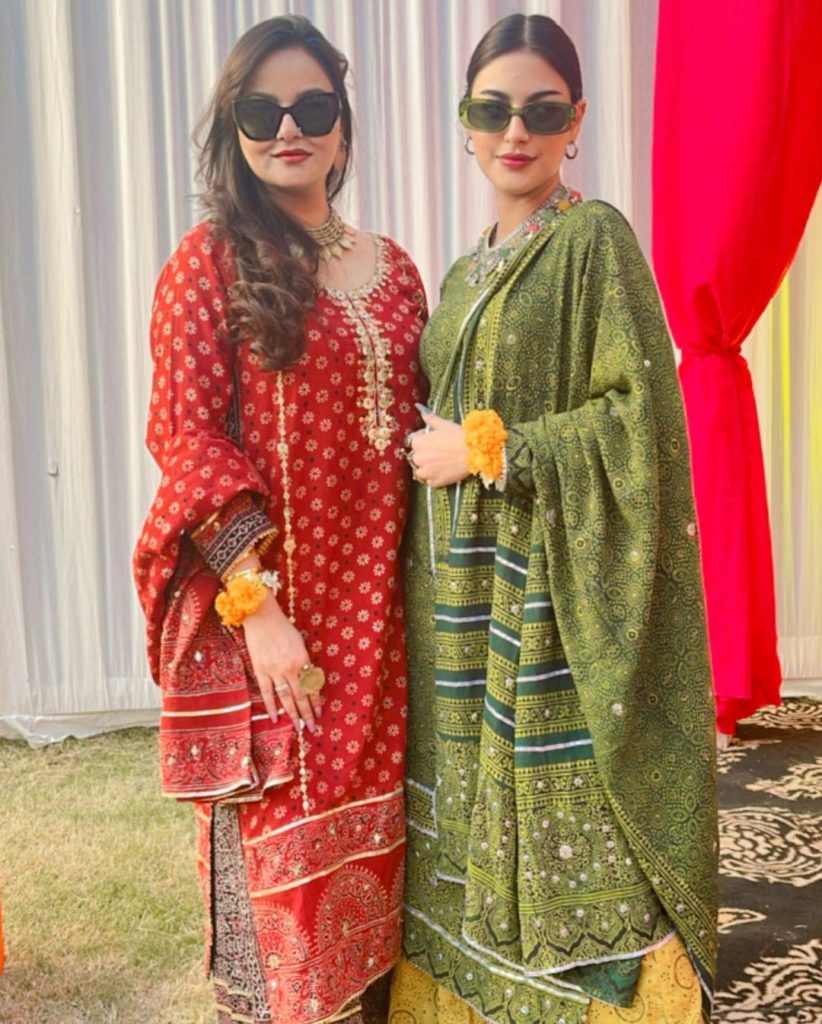 Javeria Abbasi And Daughter Anzela Abbasi Shine At A Wedding