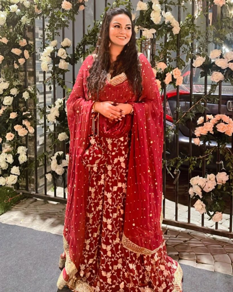 Javeria Abbasi And Daughter Anzela Abbasi Shine At A Wedding