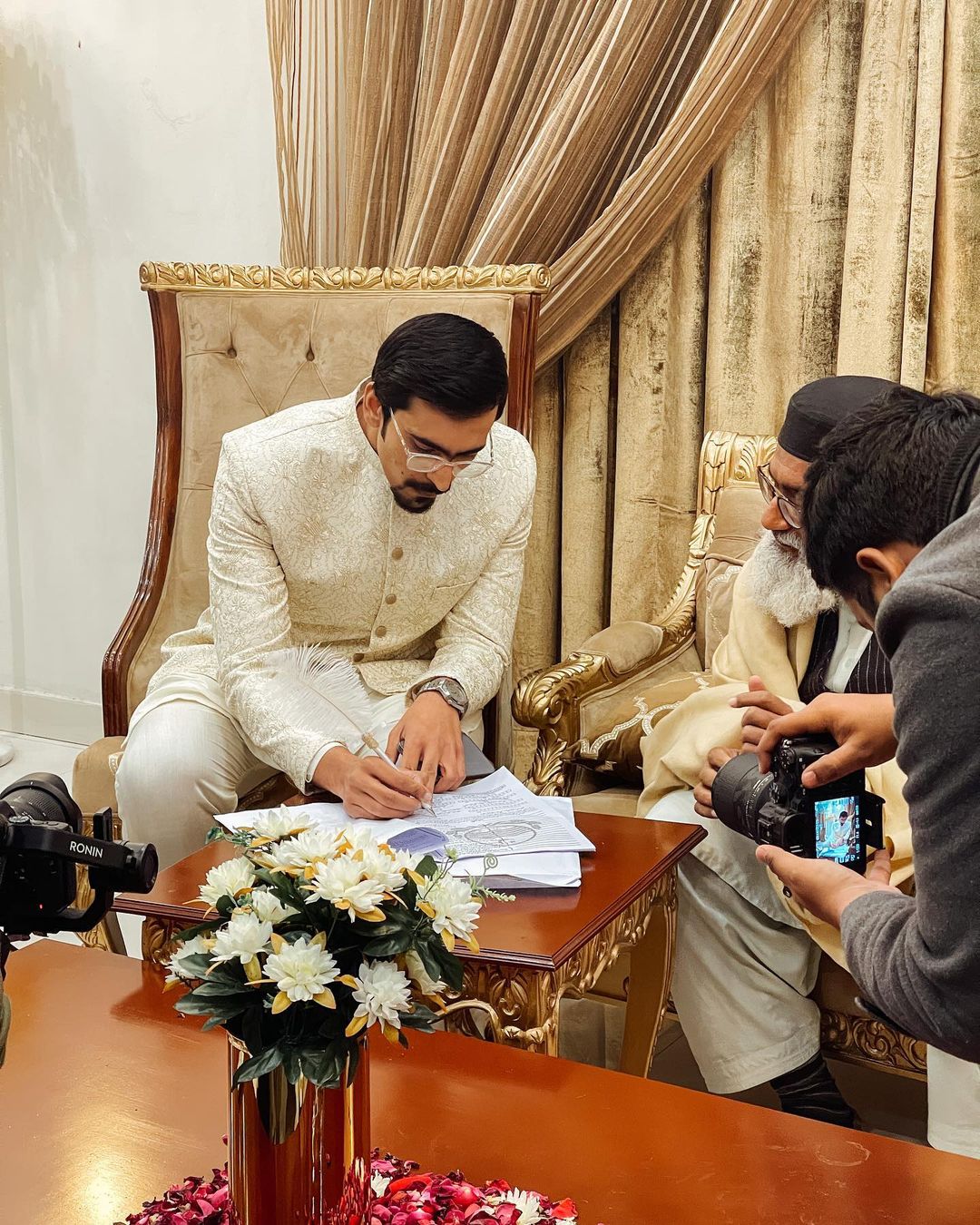 YouTuber Rana Hamza Saif Gets Nikkahfied | Reviewit.pk