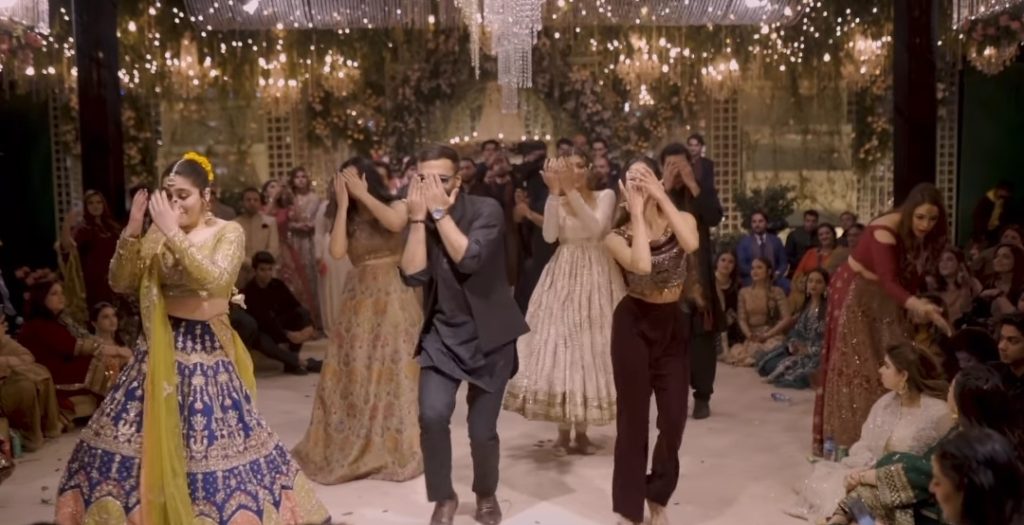 Shaan Shahid Daughter Bahishtt's Dance At Wedding
