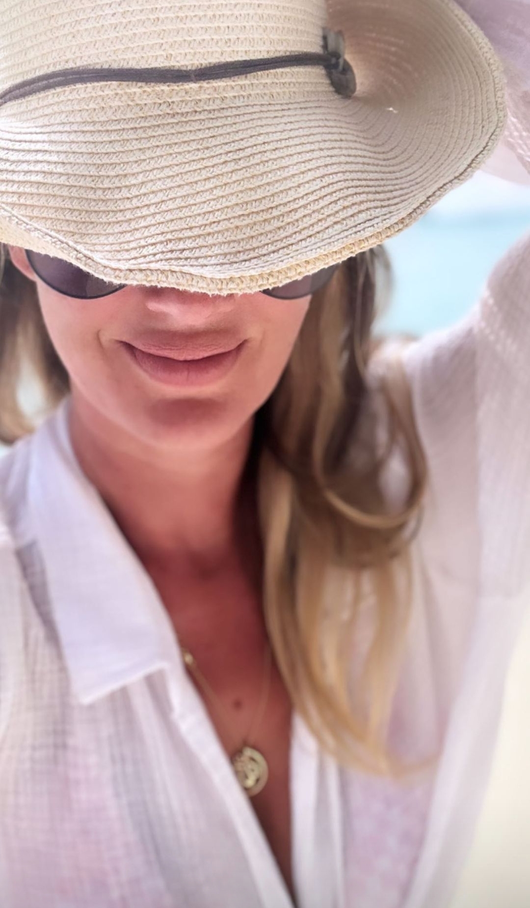 Shaniera Akram & Wasim Akram Exotic New Pictures from Maldives