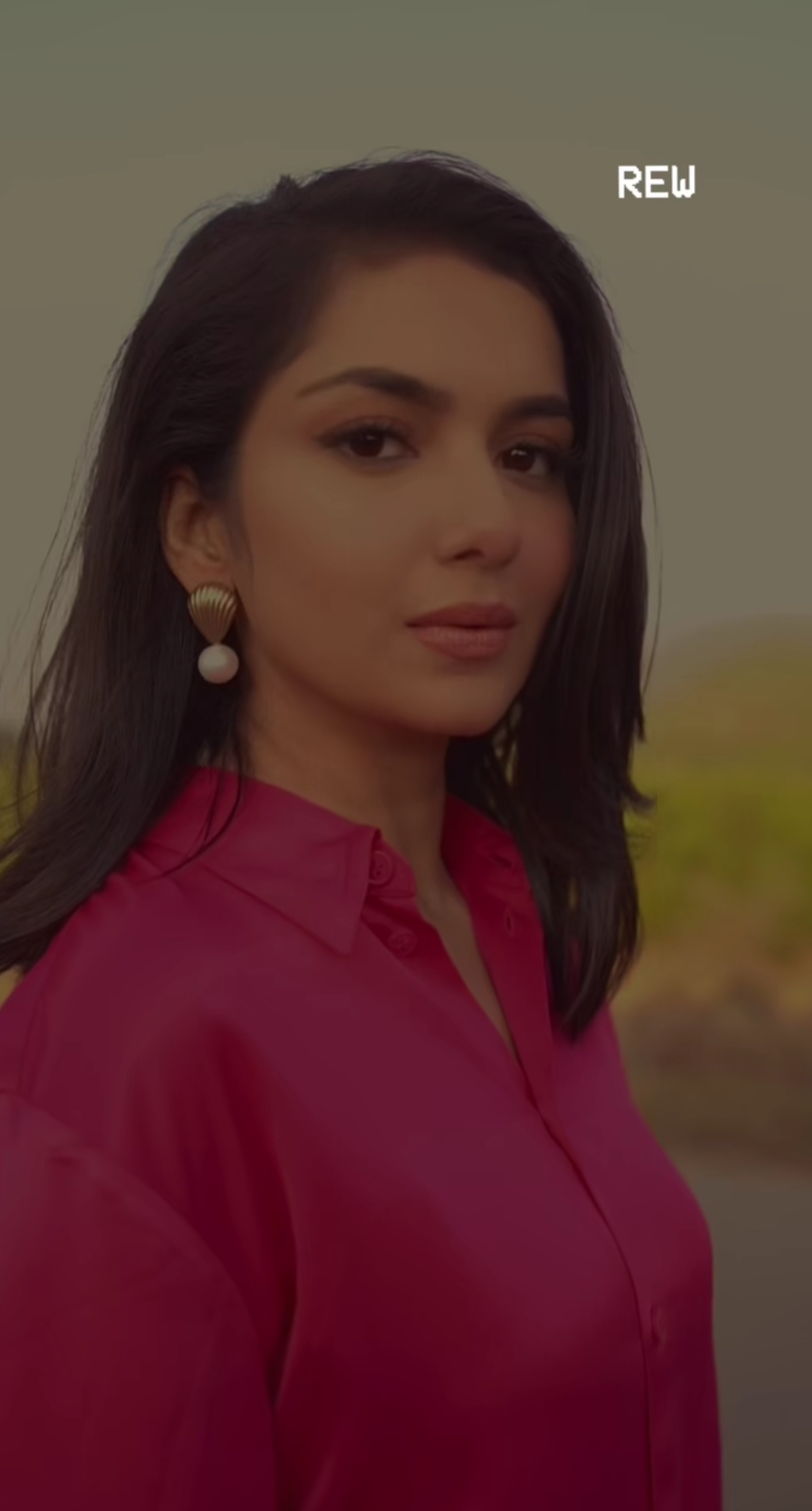 Syeda Tuba Anwar New Pictures Reviewit.pk