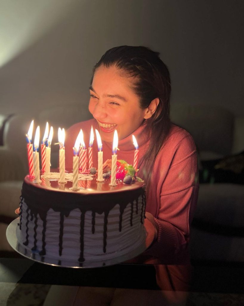 Durefishan Saleem Celebrates Her 27th Birthday