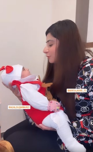 Kanwal Aftab And Zulqarnain Sikandar Latest Pictures With Baby Aizal