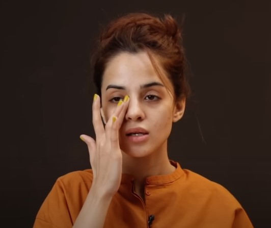Komal Mir makeup look from Qalandar – watch tutorial