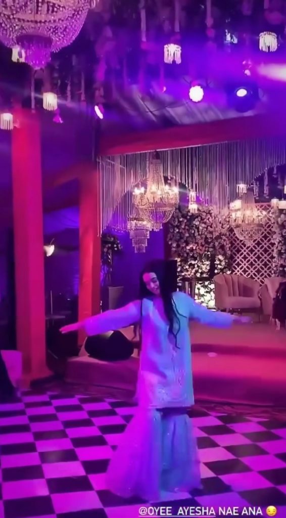 Netizens Show Anger On Viral Girl Mera Dil Yeh Pukarey Aja's New Dance Video