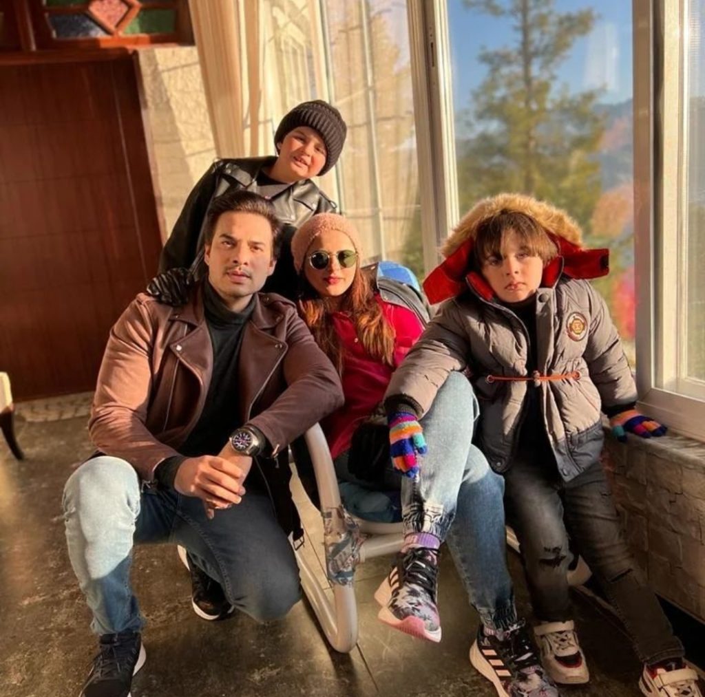 Fatima Effendi Murree Vacation Pictures With Family
