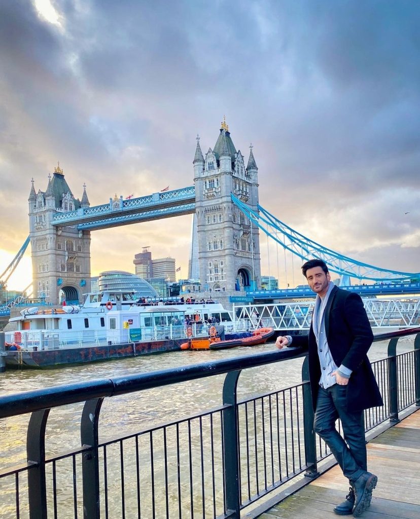 Hina Altaf & Agha Ali New Pictures from London