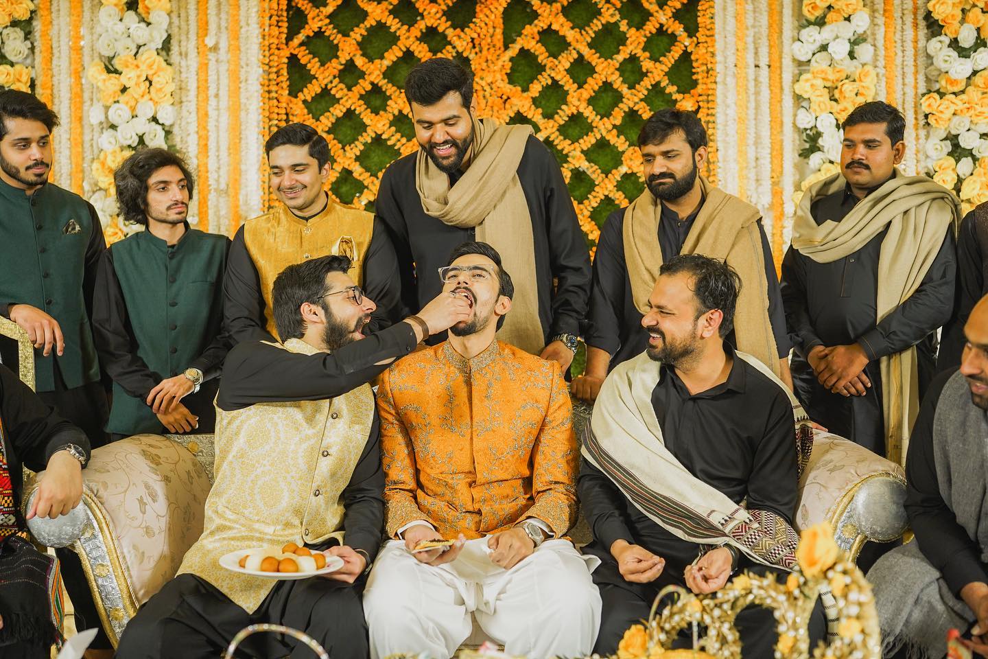 YouTuber Rana Hamza Saif Wedding Pictures | Reviewit.pk