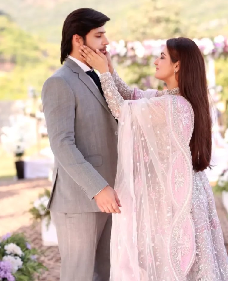 Hiba Bukhari And Arez Ahmed Look Like A Vision At A Wedding
