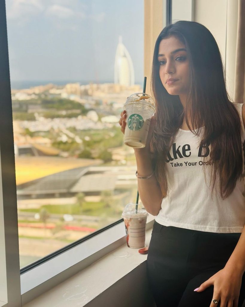 Laiba Khan looked very beautiful on Dubai trip