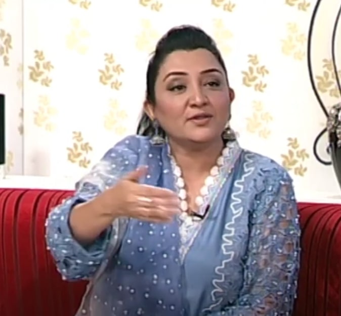 Nadia Afghan Says Talentless People Become Stars