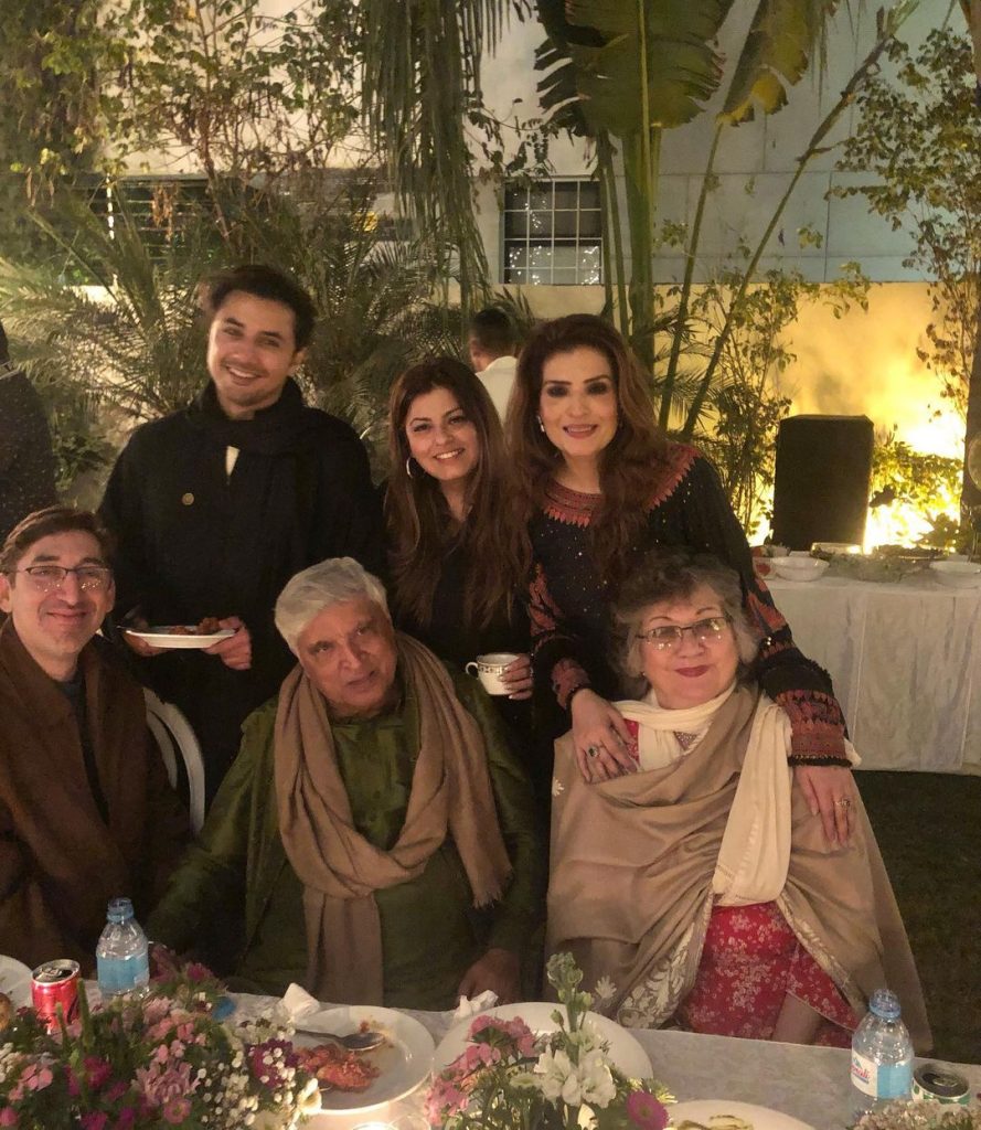 Pakistani Celebrities Call Out Javed Akhtar's Anti-Pakistan Statements