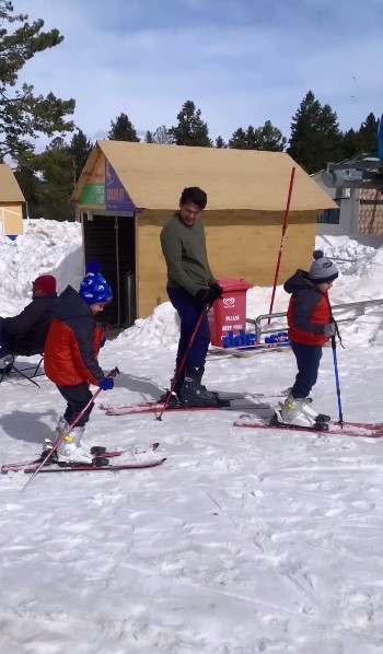 Sarwat Gilani And Fahad Mirza With Kids At Skiing Trip In Malam Jabba