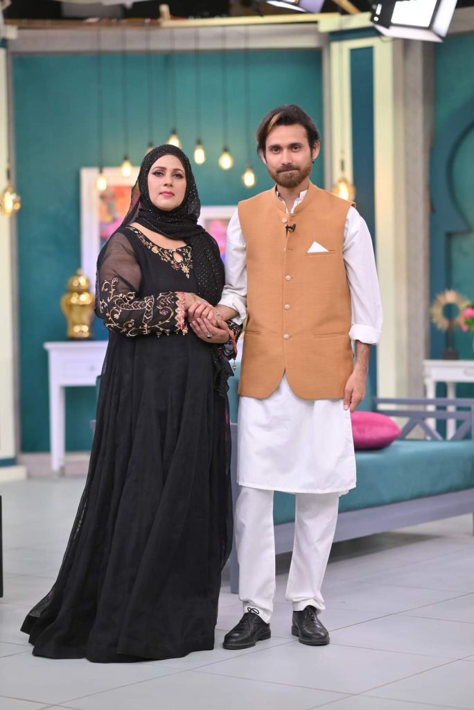 Celebrities Whose Dress Code In Ramazan Transmission Got Criticism