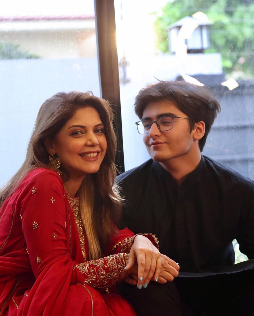 Hadiqa Kiani and Her Son's First Television Appearance in Ramadan TVC