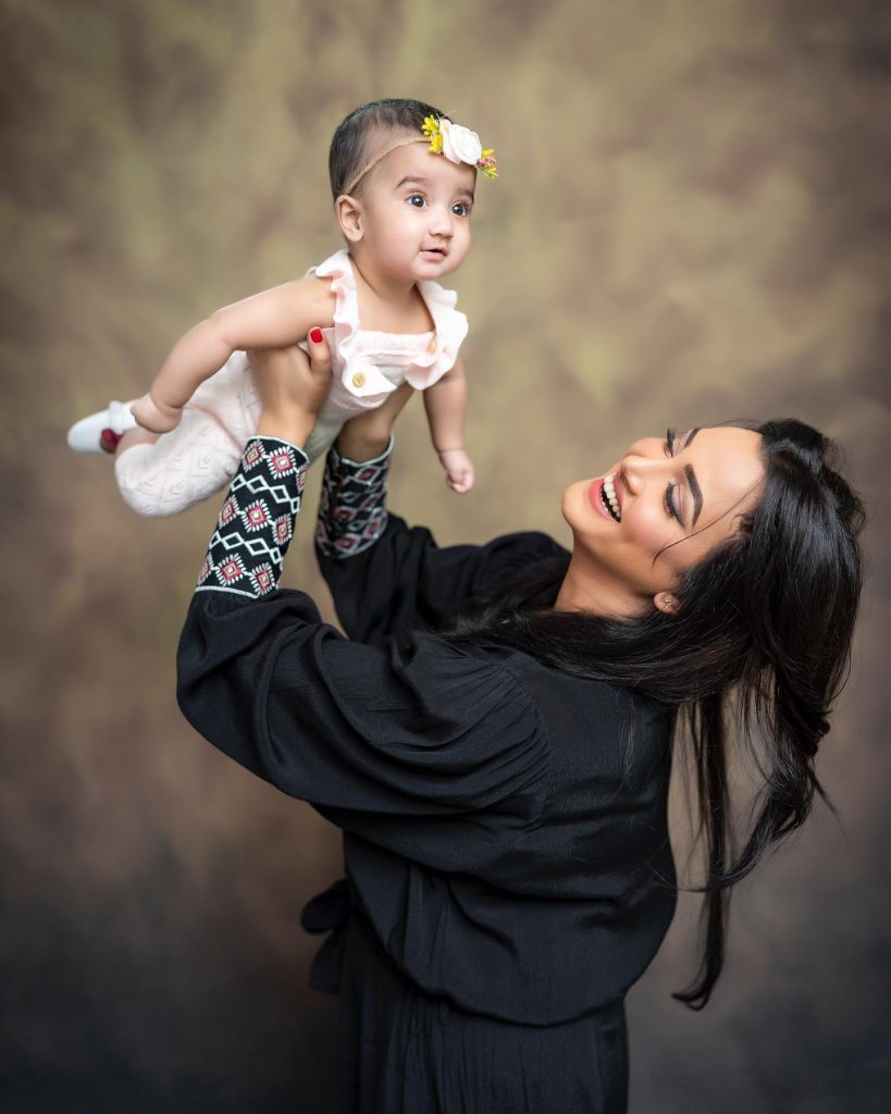 Gorgeous Kiran Tabeir Celebrating Birthday With Daughter