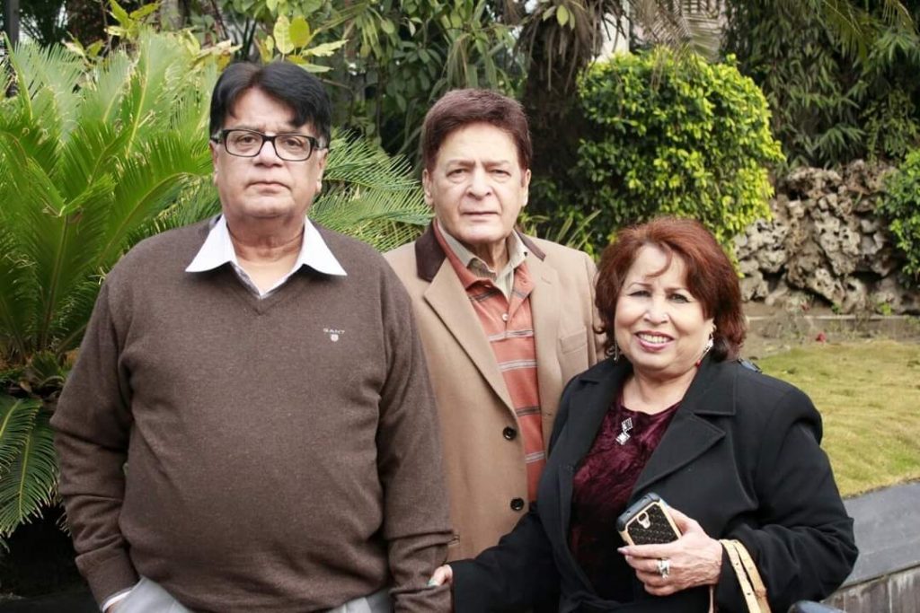 Unseen Family Pictures of Qavi Khan