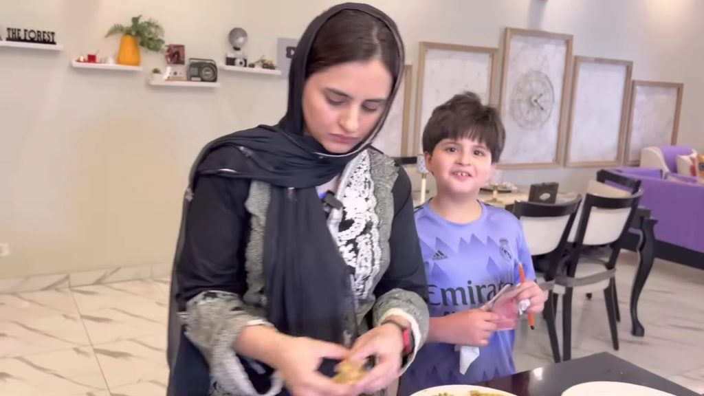 Fatima Effendi And Kanwar Arsalan Iftar Preparations With Kids